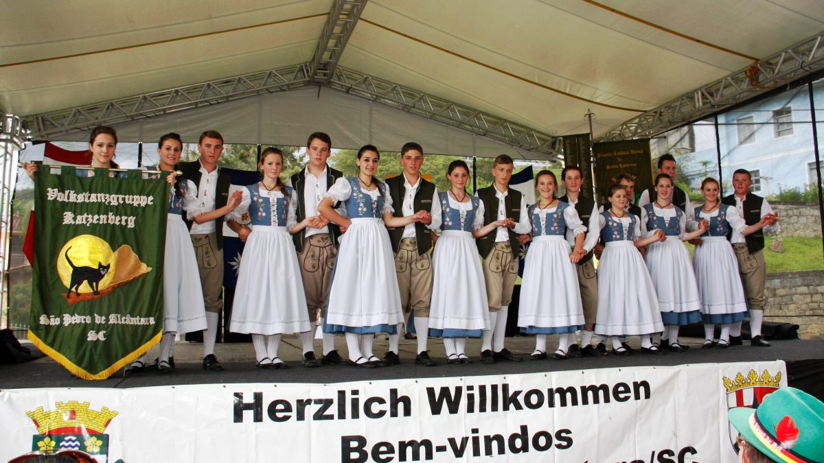 Volkstanzgruppe Katzenberg Grupo de Dança Folclórica Germânica de  SPA
